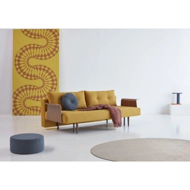 INNOVATION Recast Dark Stylletto m/lakeret valnød arm - Sovesofaer
